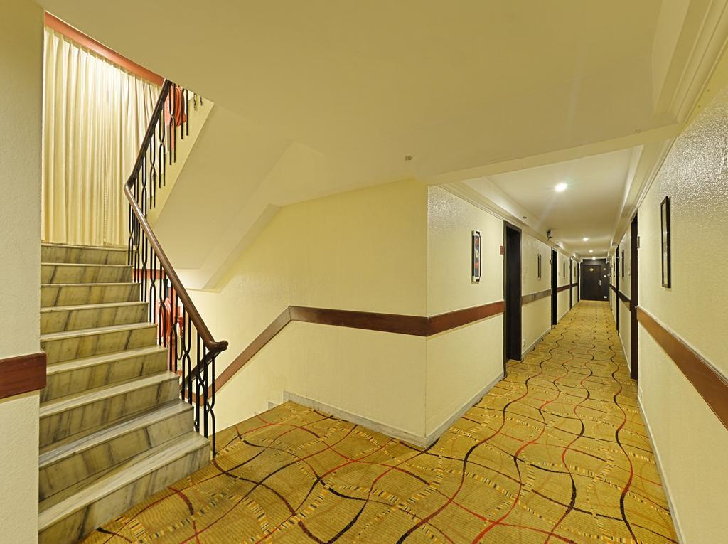 Hotel Gokulam Park Ченнаї Екстер'єр фото